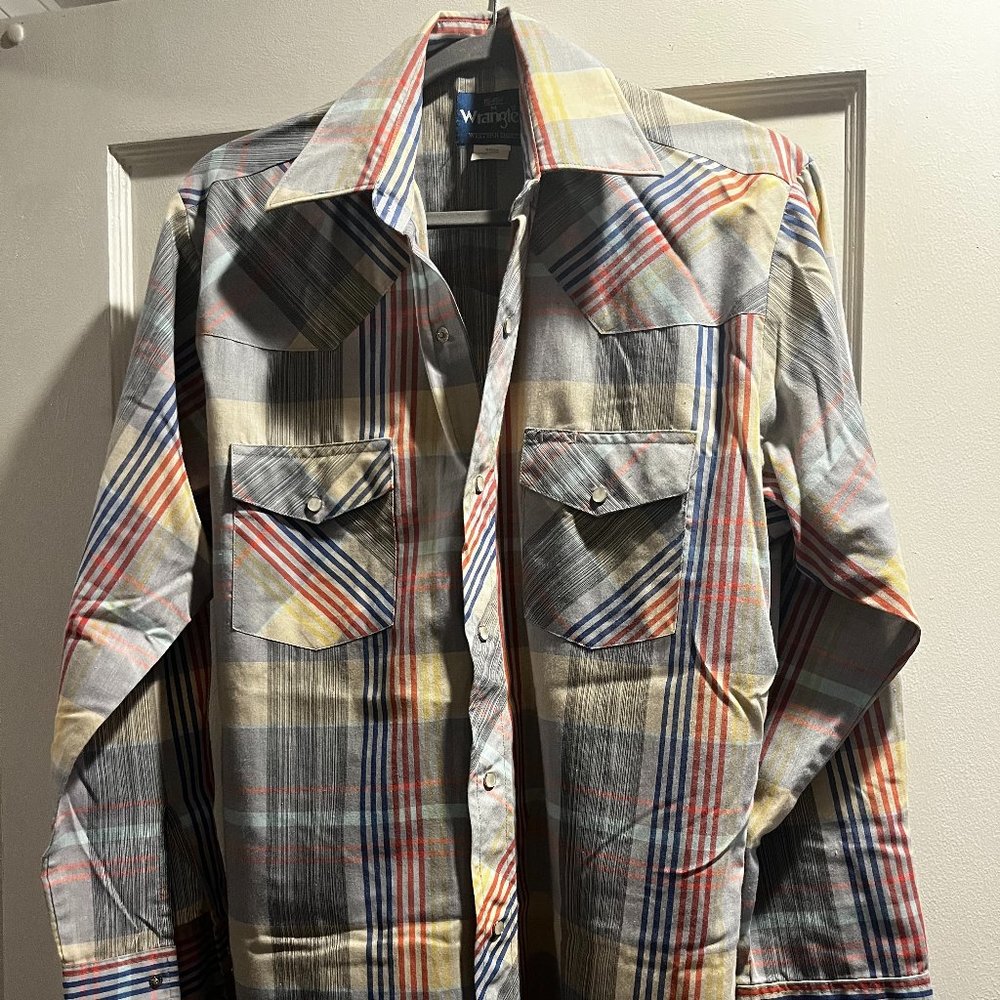 Vintage Wrangler Pearl Snap Western Button-down Shirt